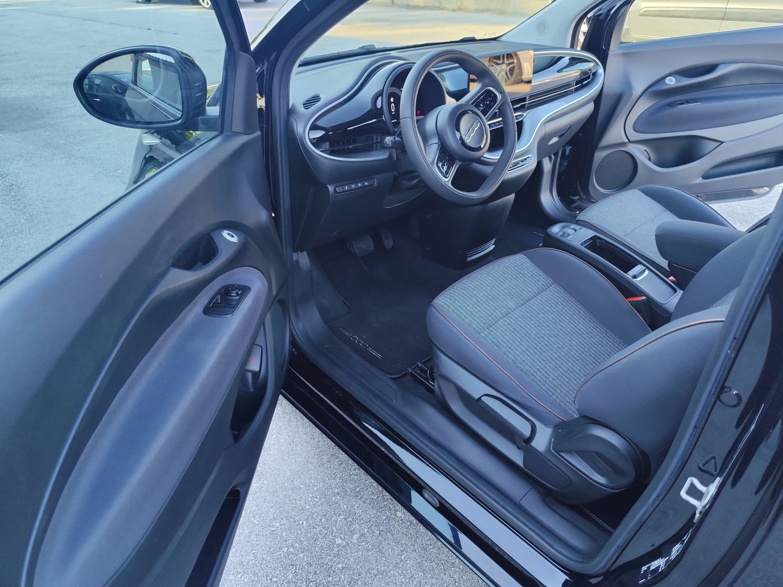 Fiat 500e 118ps/42kw, снимка 10 - Автомобили и джипове - 55543556