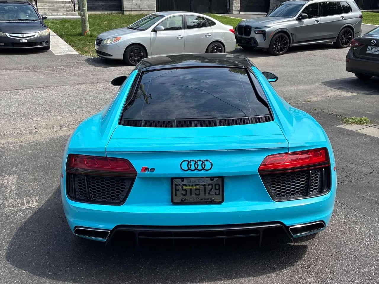 Audi R8  V10 / CARFAX / B&O / , снимка 4 - Автомобили и джипове - 55602423