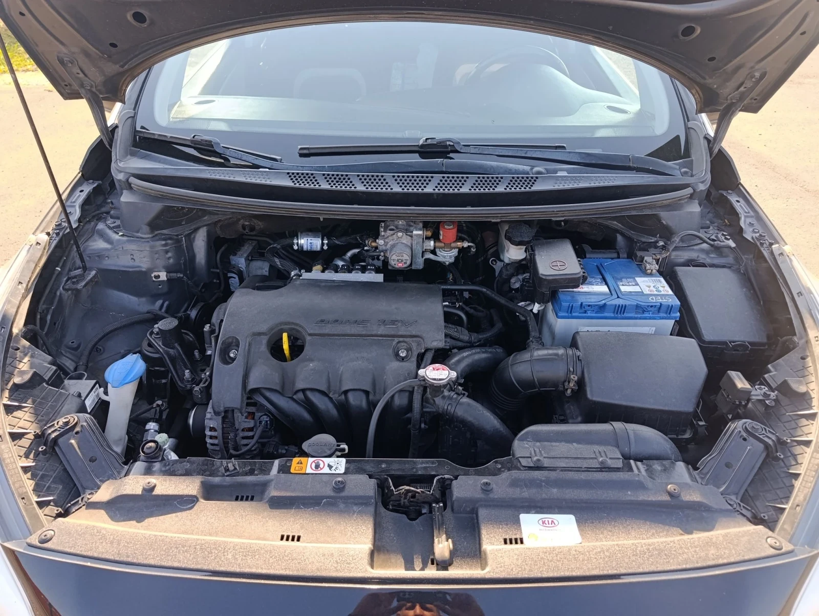 Kia Ceed 1.4 LPG 100kc, снимка 8 - Автомобили и джипове - 55640889