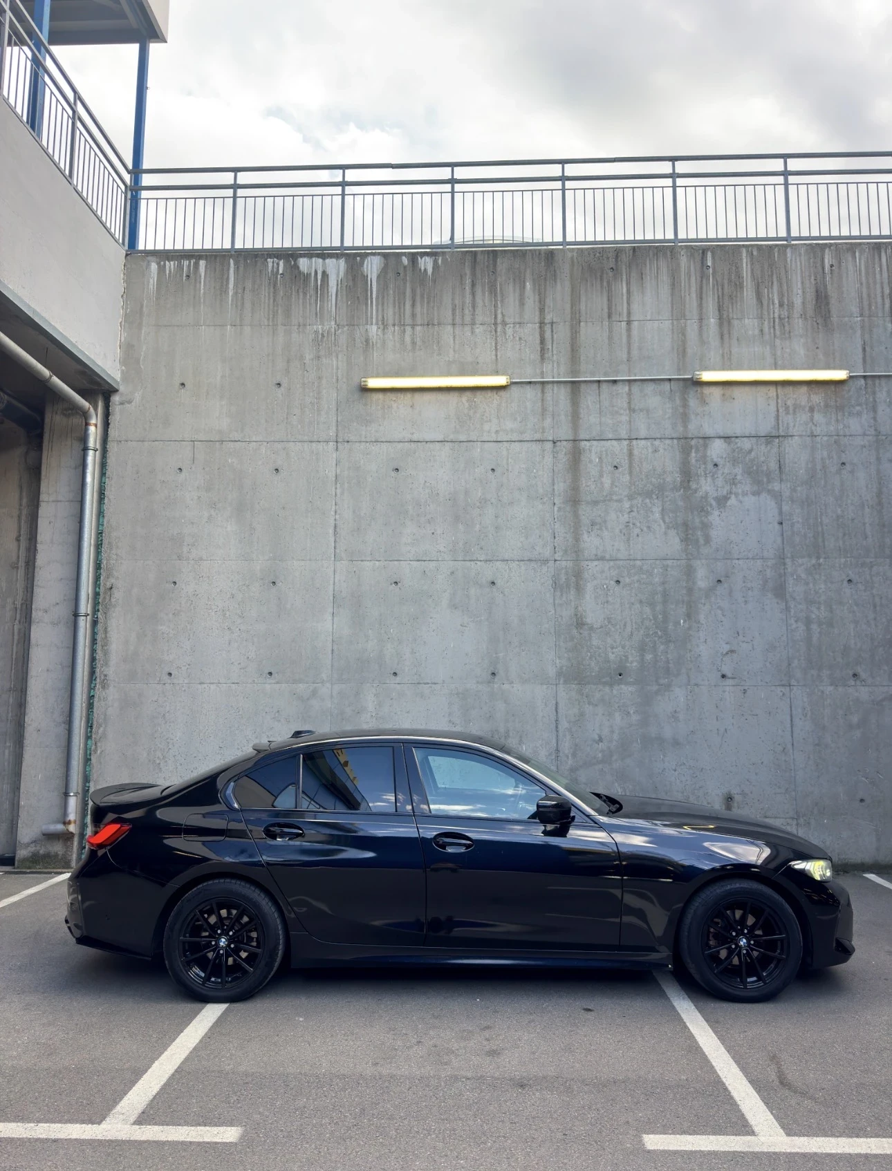 BMW 318 СПЕШНО /73 000 км/ G20 LCI M PACK / Mild Hybrid   , снимка 6 - Автомобили и джипове - 56004951