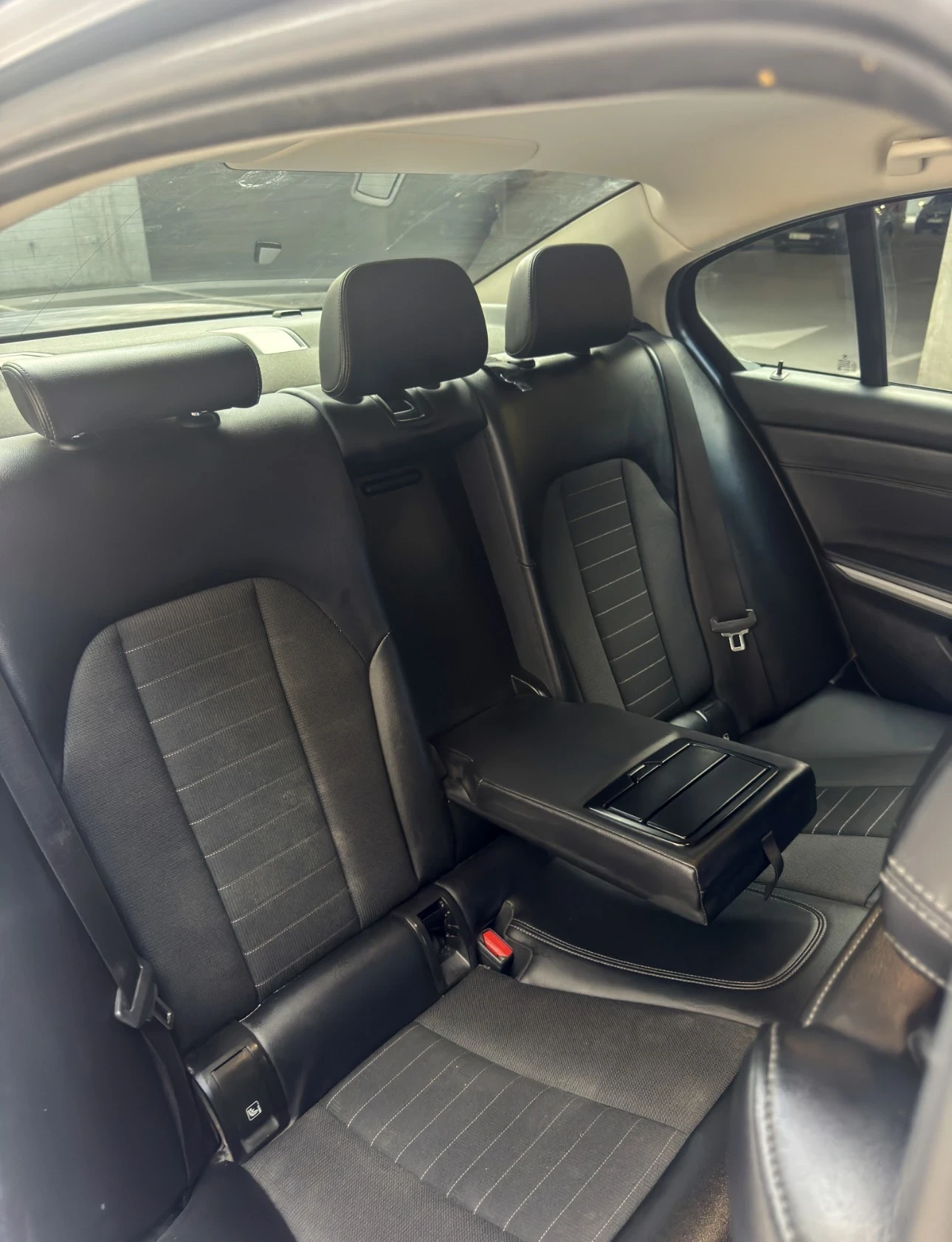 BMW 318 СПЕШНО /73 000 км/ G20 LCI M PACK / Mild Hybrid   , снимка 14 - Автомобили и джипове - 56004951