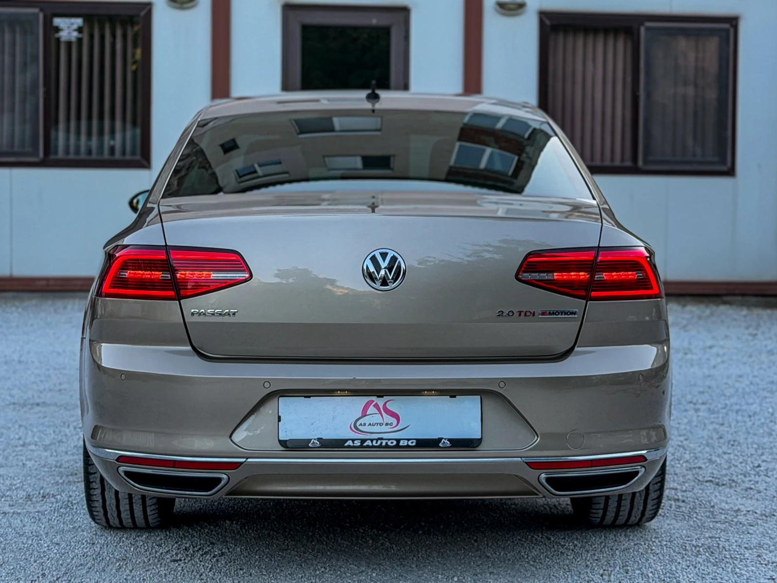 VW Passat DIGITAL* HIGHLINE* 2.0TDI* DSG* 4x4* FULL* TOP, снимка 6 - Автомобили и джипове - 55982165