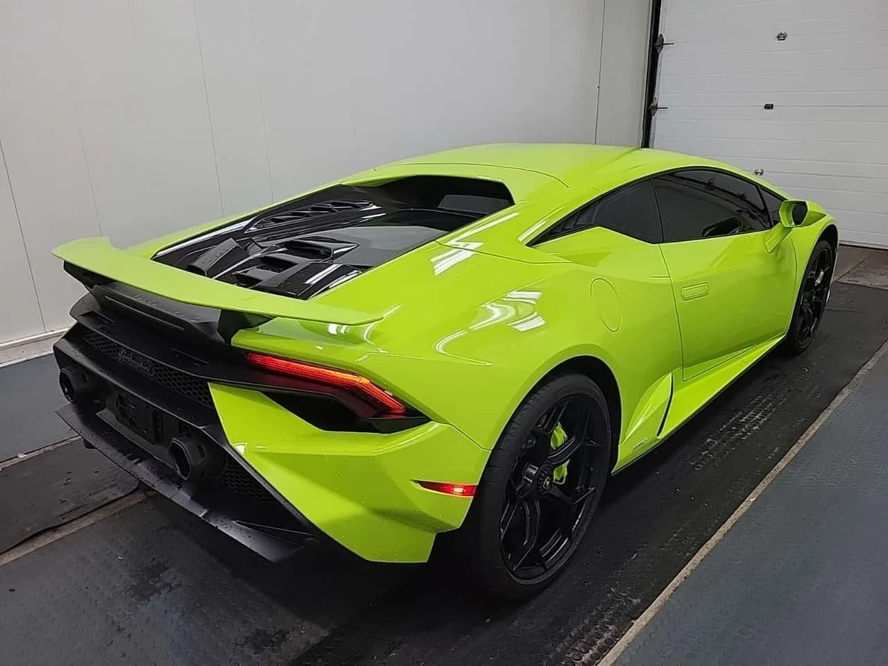Lamborghini Huracan TECNICA * CARFAX * CARBON * FACELIFT * , снимка 3 - Автомобили и джипове - 56193306
