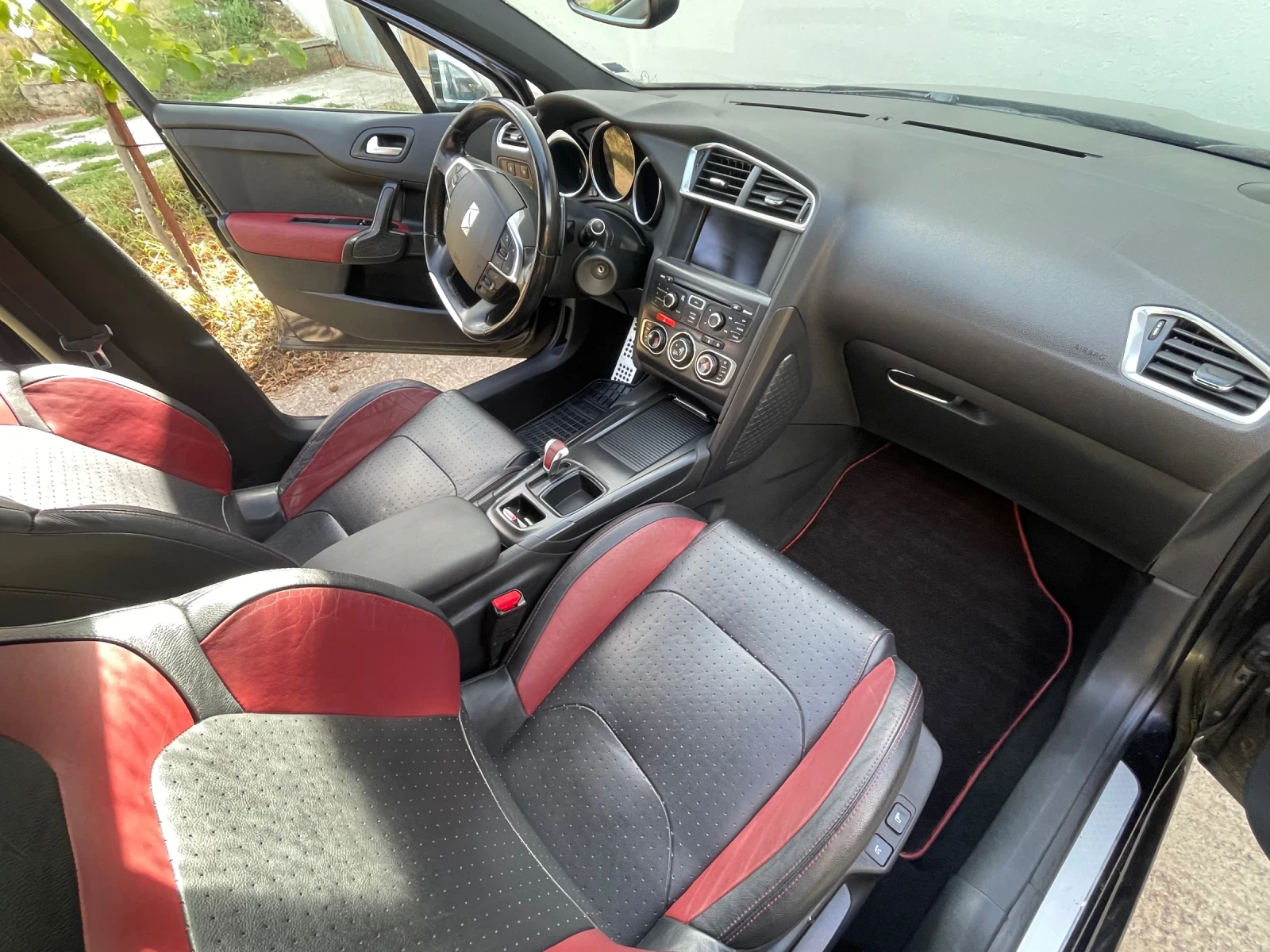 Citroen DS4, снимка 16 - Автомобили и джипове - 56216404