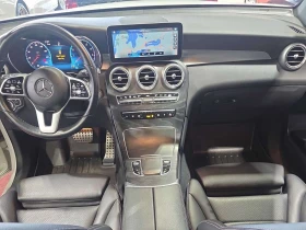 Mercedes-Benz GLC 300 4MATIC/ПАНОРАМА/ПОДГРЕВИ, снимка 9
