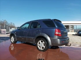 Kia Sorento 2.5 TDI -4X4/НА ЧАСТИ , снимка 6