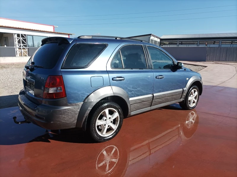 Kia Sorento 2.5 TDI -4X4/НА ЧАСТИ , снимка 4 - Автомобили и джипове - 43381716