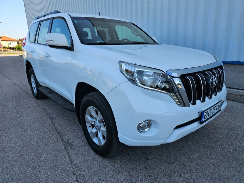 Toyota Land cruiser 2.8 D4D, снимка 3 - Автомобили и джипове - 46750076