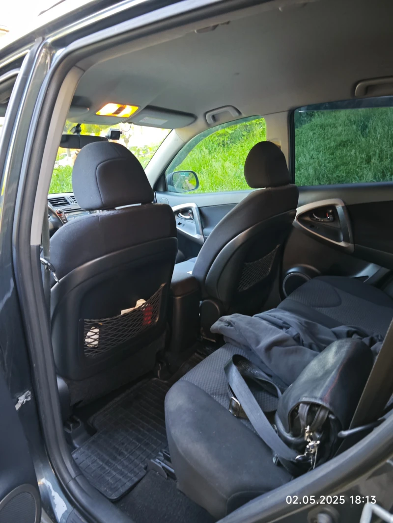 Toyota Rav4, снимка 2 - Автомобили и джипове - 52791053
