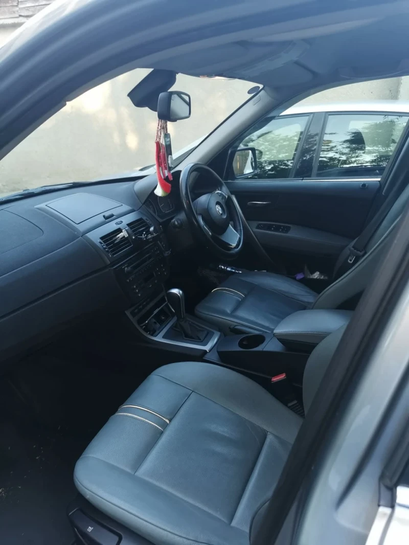 BMW X3, снимка 4 - Автомобили и джипове - 52813810