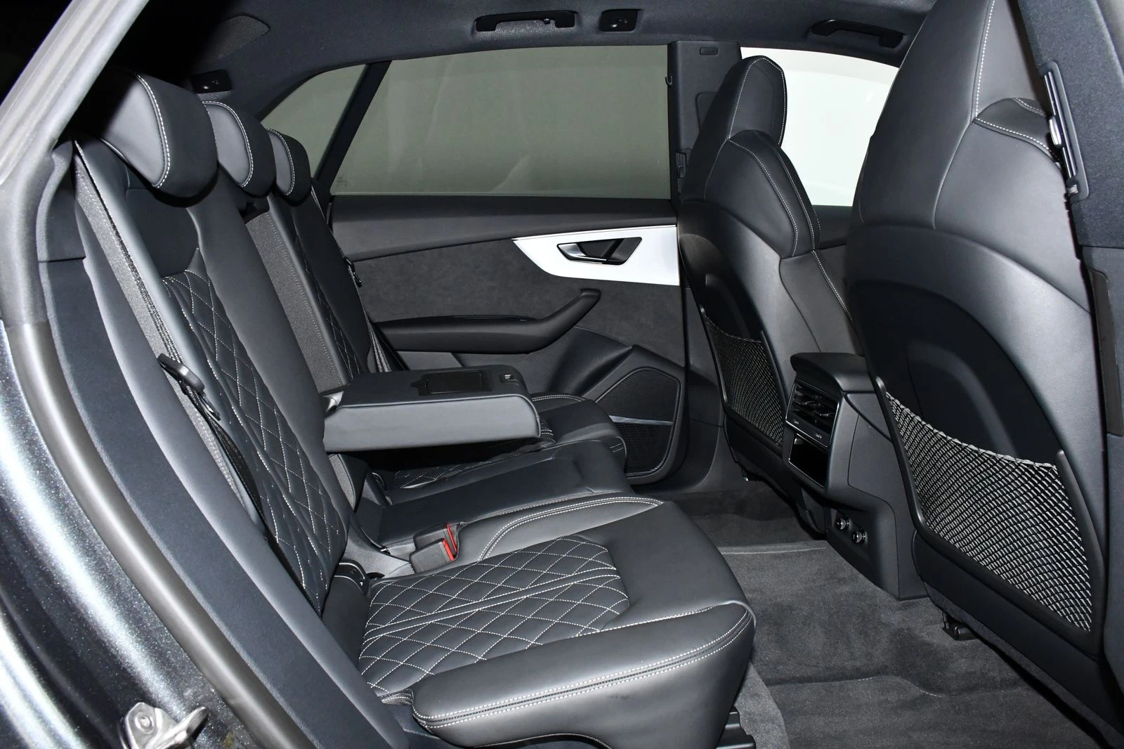Audi SQ8 * B&O* MATRIX* 360 CAM* DISTRONIC* PANORAMA*  | Mobile.bg   17