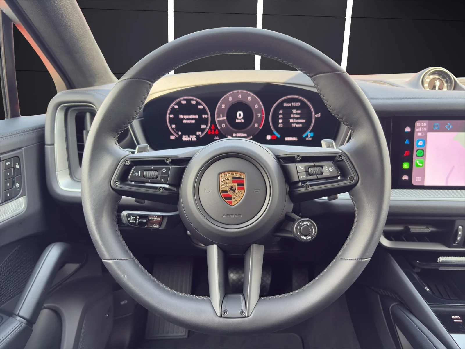 Porsche Cayenne COUPE* DISTR* MEMORY* PANO* 360CAM*  - изображение 8