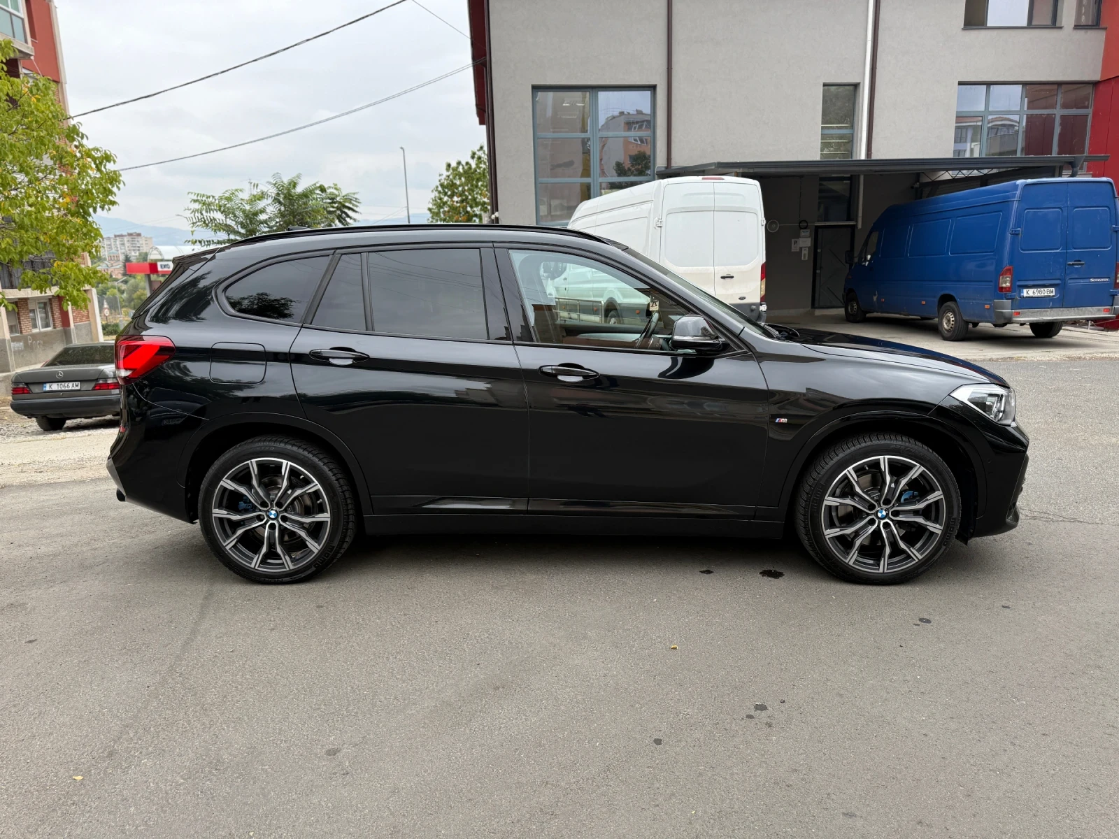 BMW X1 xDrive20d - изображение 3
