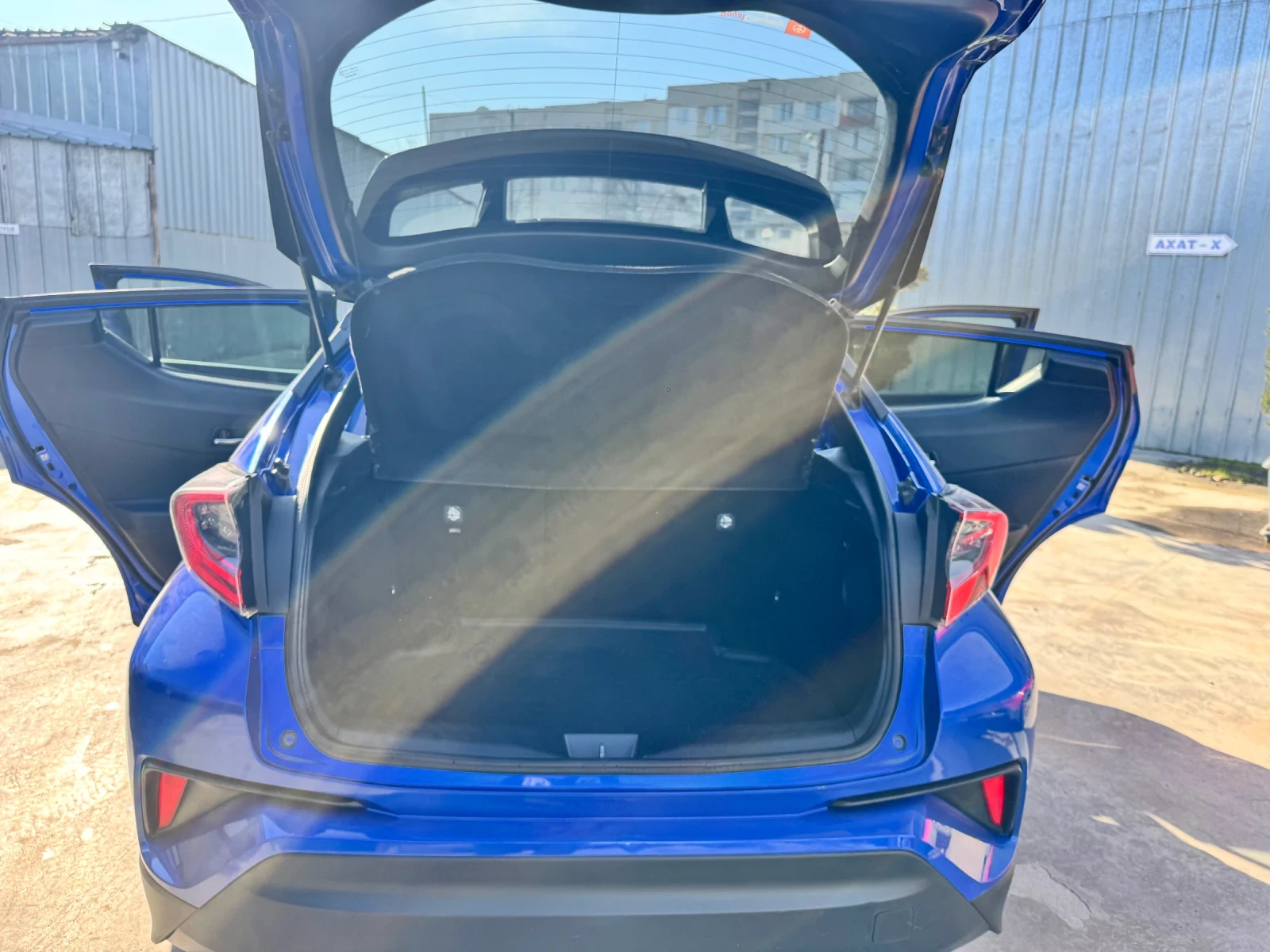 Toyota C-HR Hybrid | Mobile.bg � ����������� 13