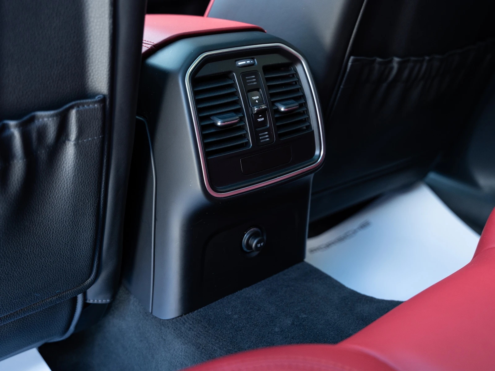 Porsche Macan S, снимка 15 - Автомобили и джипове - 53878852