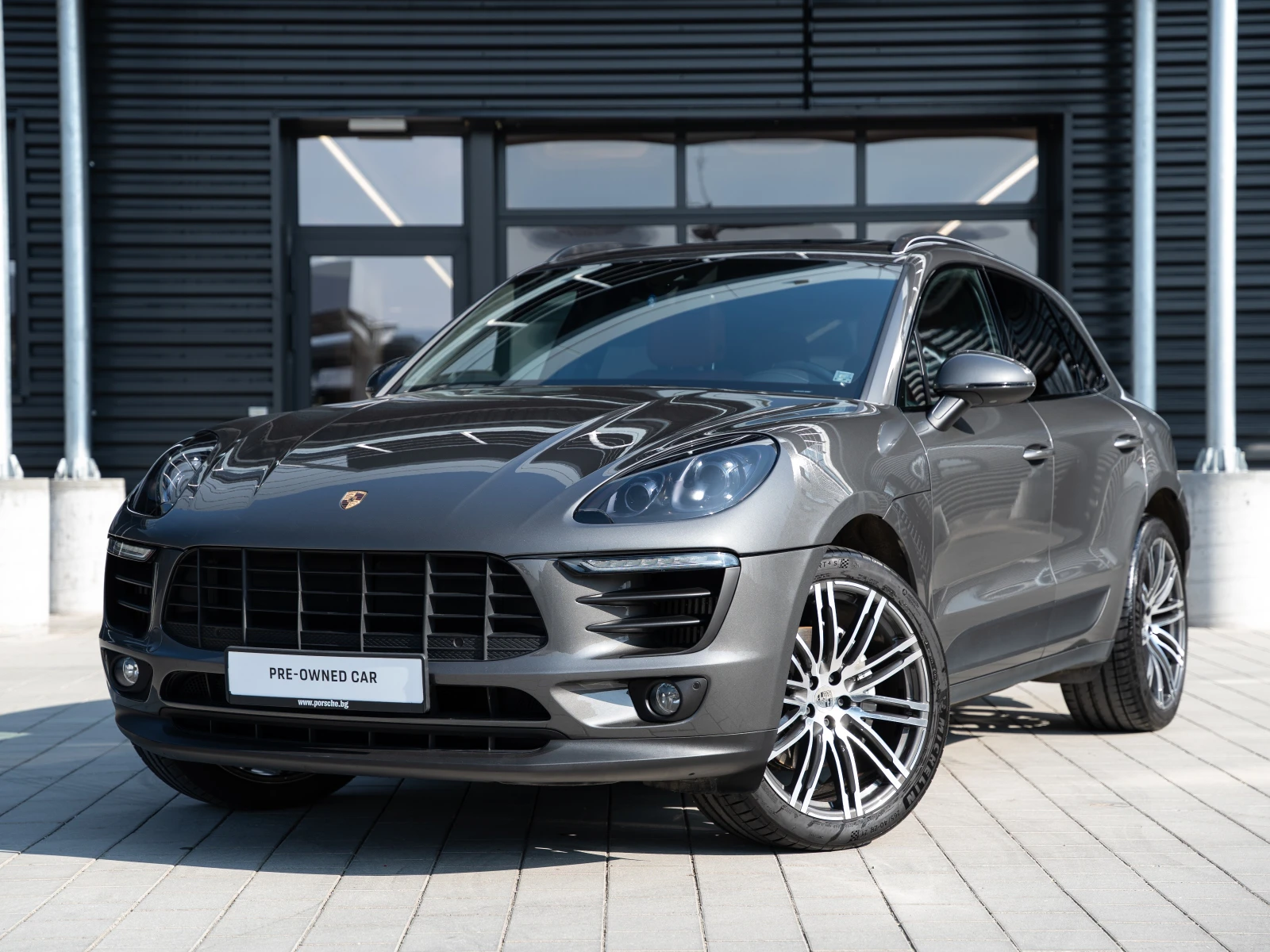 Porsche Macan S