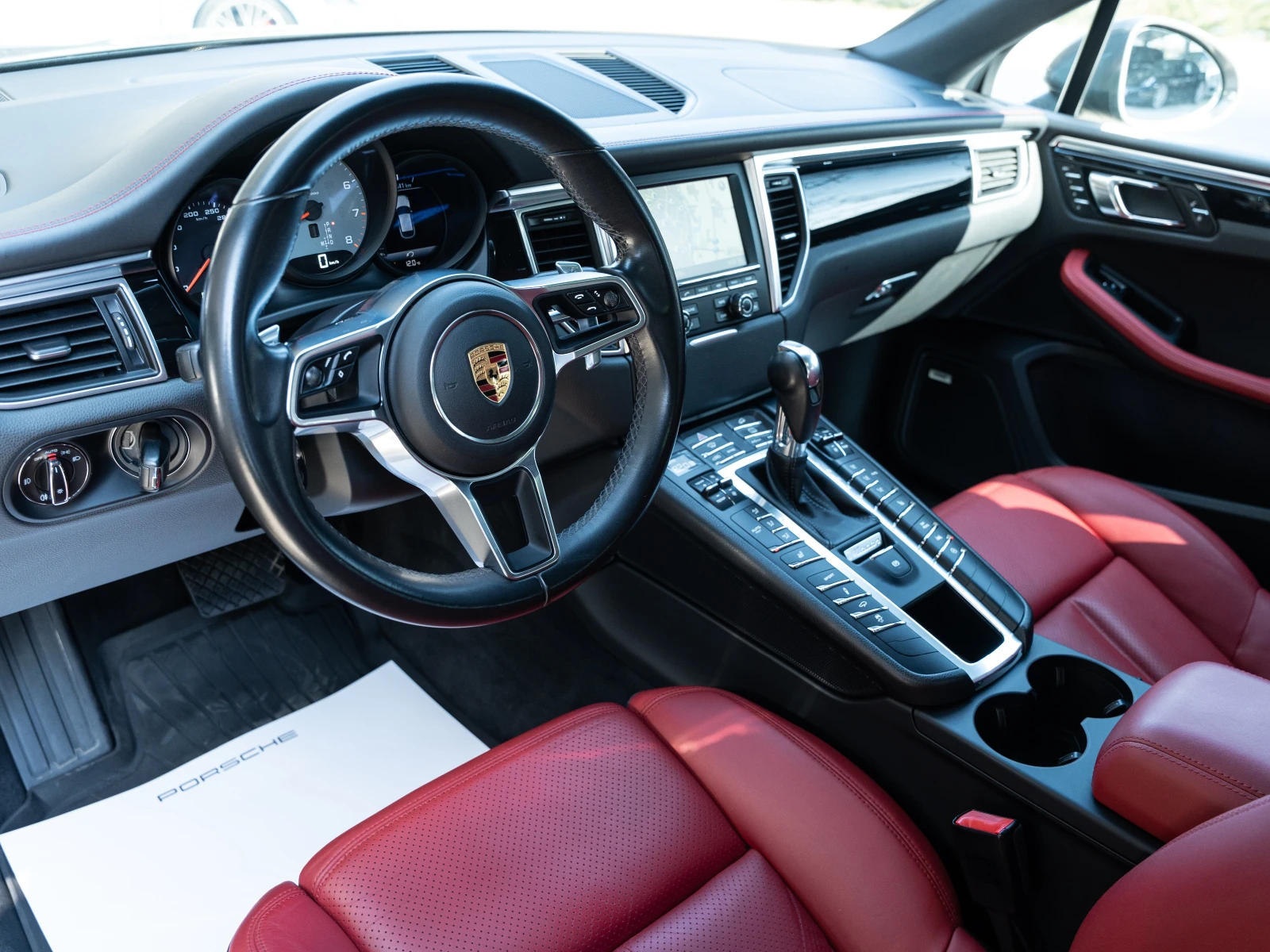 Porsche Macan S, снимка 6 - Автомобили и джипове - 53878852