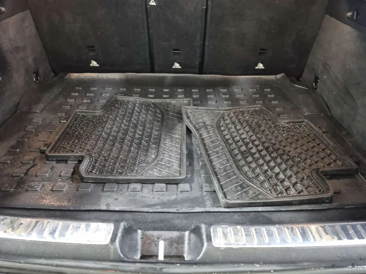 Mercedes-Benz GLC 63 AMG COUPE | PANO | 360 | KEYLESS | ПОДГРЕВИ, снимка 14 - Автомобили и джипове - 53968311