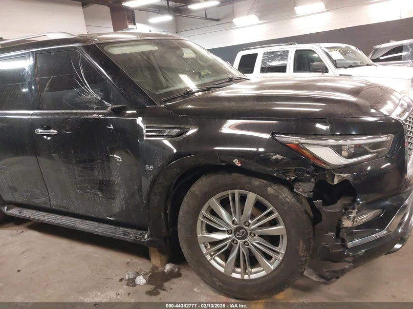 Infiniti QX80 5.6l Luxe, снимка 6 - Автомобили и джипове - 54141661