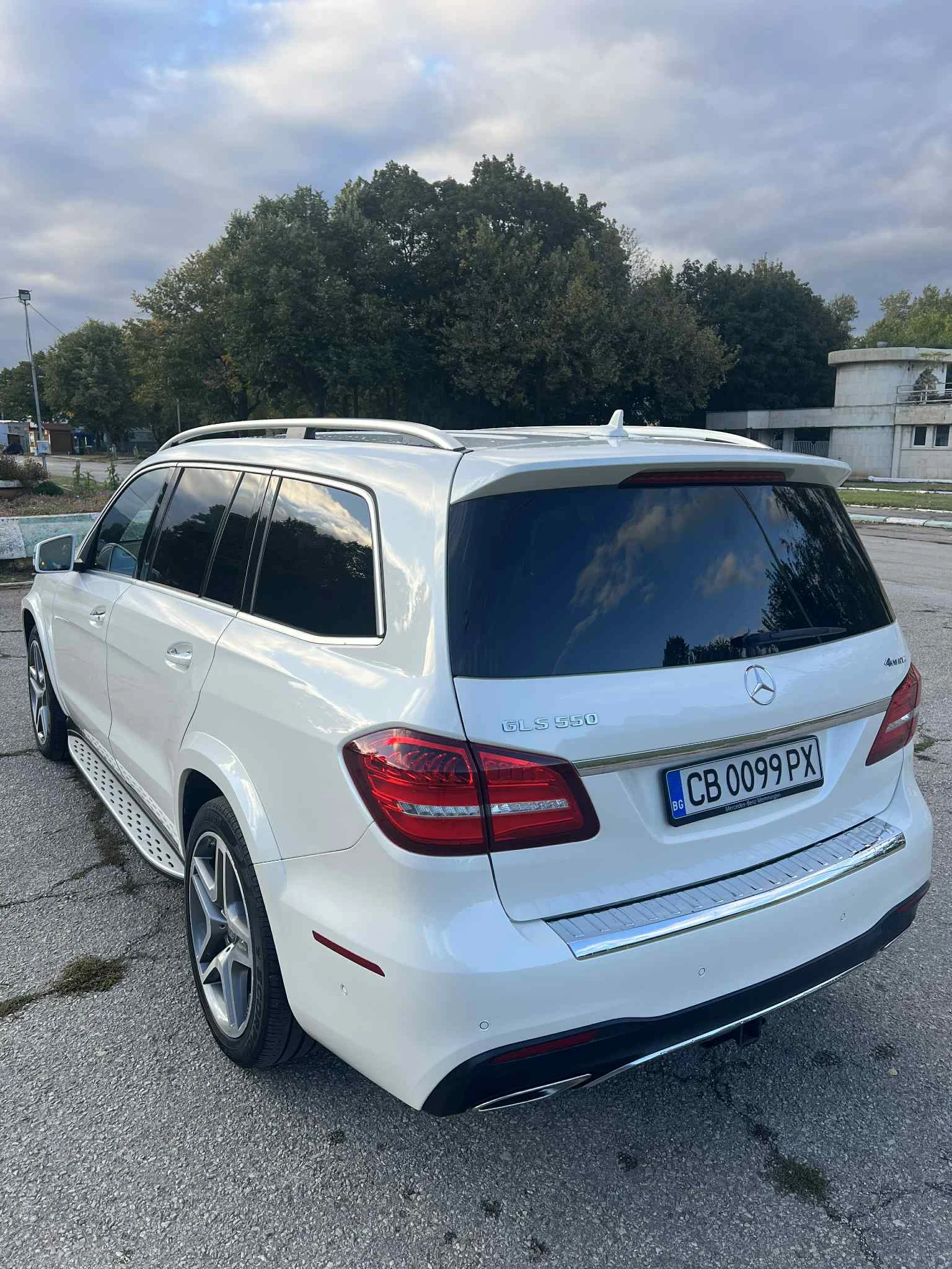 Mercedes-Benz GLS 500 Mercedes-Benz GLS 500 AMG* PACK* ПОДГРЕВ* ОБДУХВАН, снимка 7 - Автомобили и джипове - 54387653
