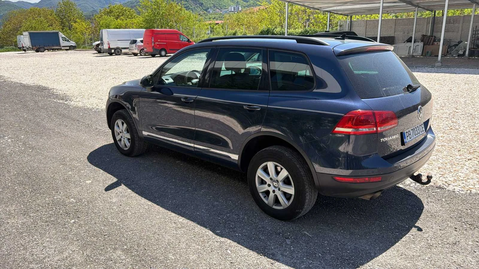 VW Touareg, снимка 2 - Автомобили и джипове - 54423443