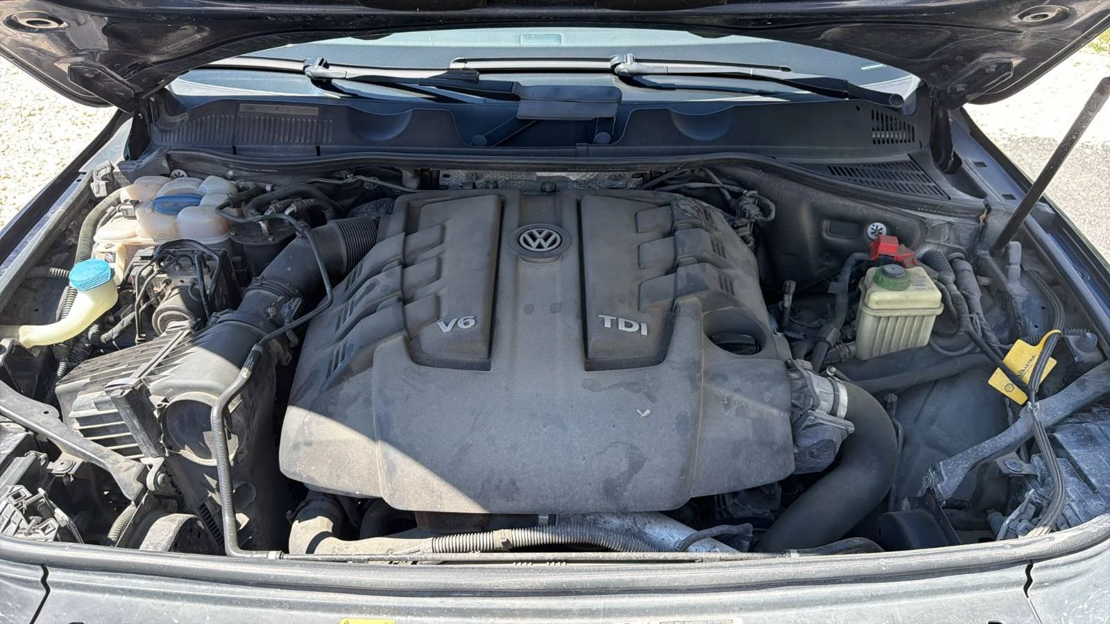 VW Touareg, снимка 9 - Автомобили и джипове - 54423443