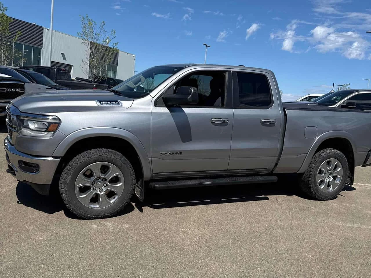 Dodge RAM 1500 * Big Horn 4x4 Quad Cab 6'4" Box * АВТОКРЕ, снимка 2 - Автомобили и джипове - 54668372