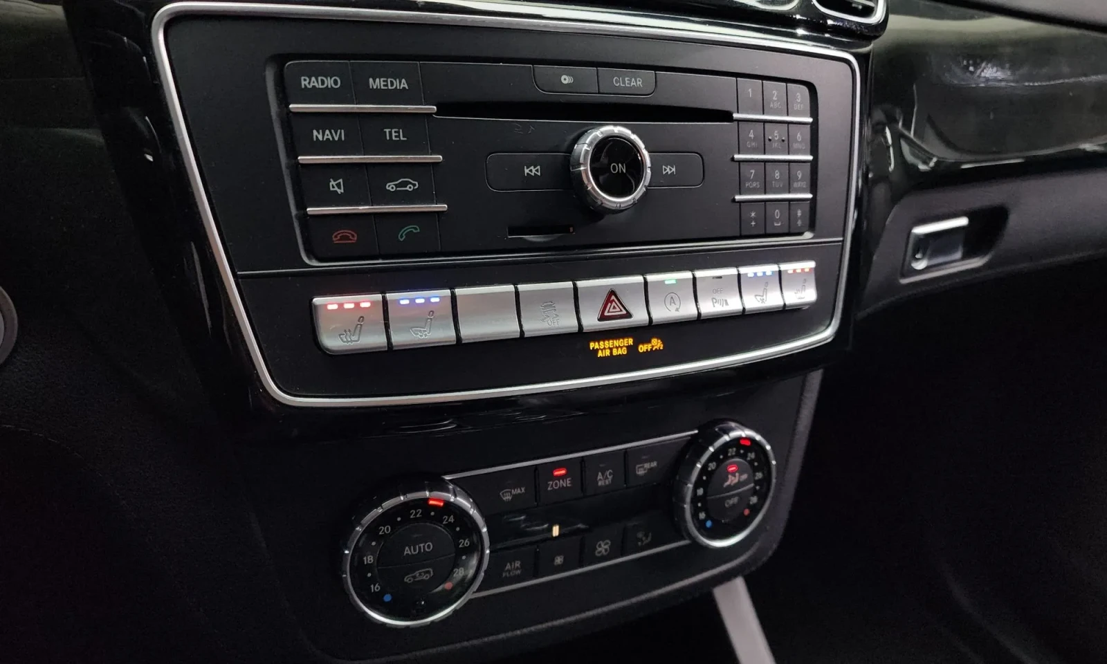 Mercedes-Benz GLS 350 4MATC, Distronic, HeadUP, Обдух., Панорама, 360-к., снимка 14 - Автомобили и джипове - 54750149