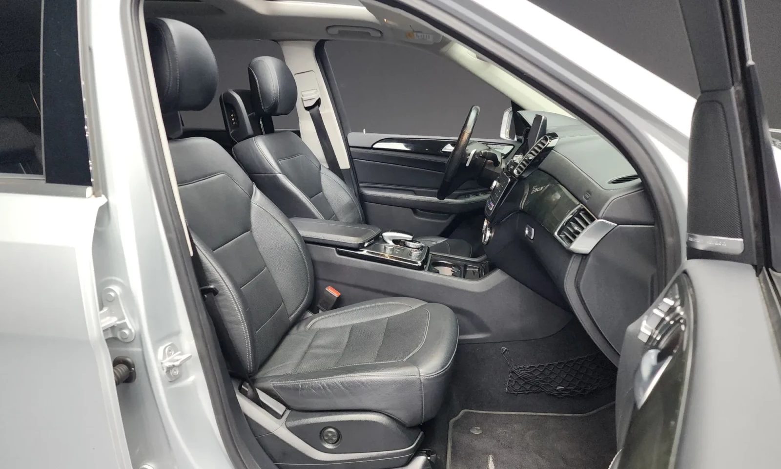 Mercedes-Benz GLS 350 4MATC, Distronic, HeadUP, Обдух., Панорама, 360-к., снимка 9 - Автомобили и джипове - 54750149