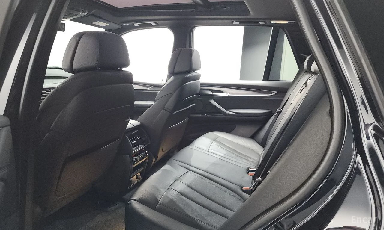 BMW X5 ОБДУХВАНЕ * HARMAN/KARDON  * АВТОКРЕДИТ, снимка 17 - Автомобили и джипове - 55262858