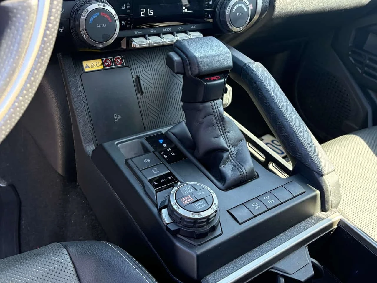 Toyota 4runner 2.4 Hybrid OFF ROAD PREMIUM HYBRID  | Mobile.bg � ����������� 12