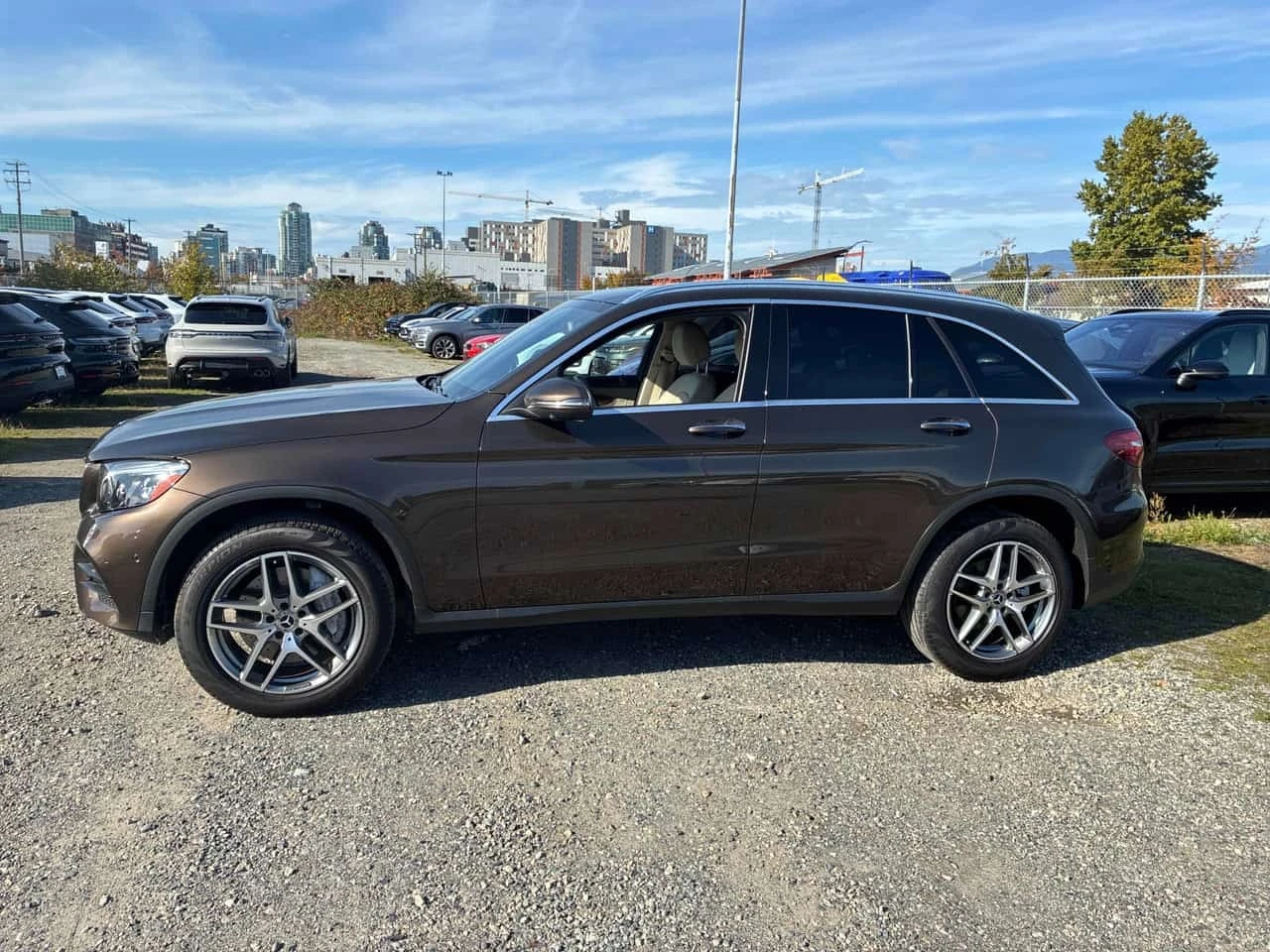 Mercedes-Benz GLC 300 * CARFAX * ����� �� ����������� | Mobile.bg � ����������� 2