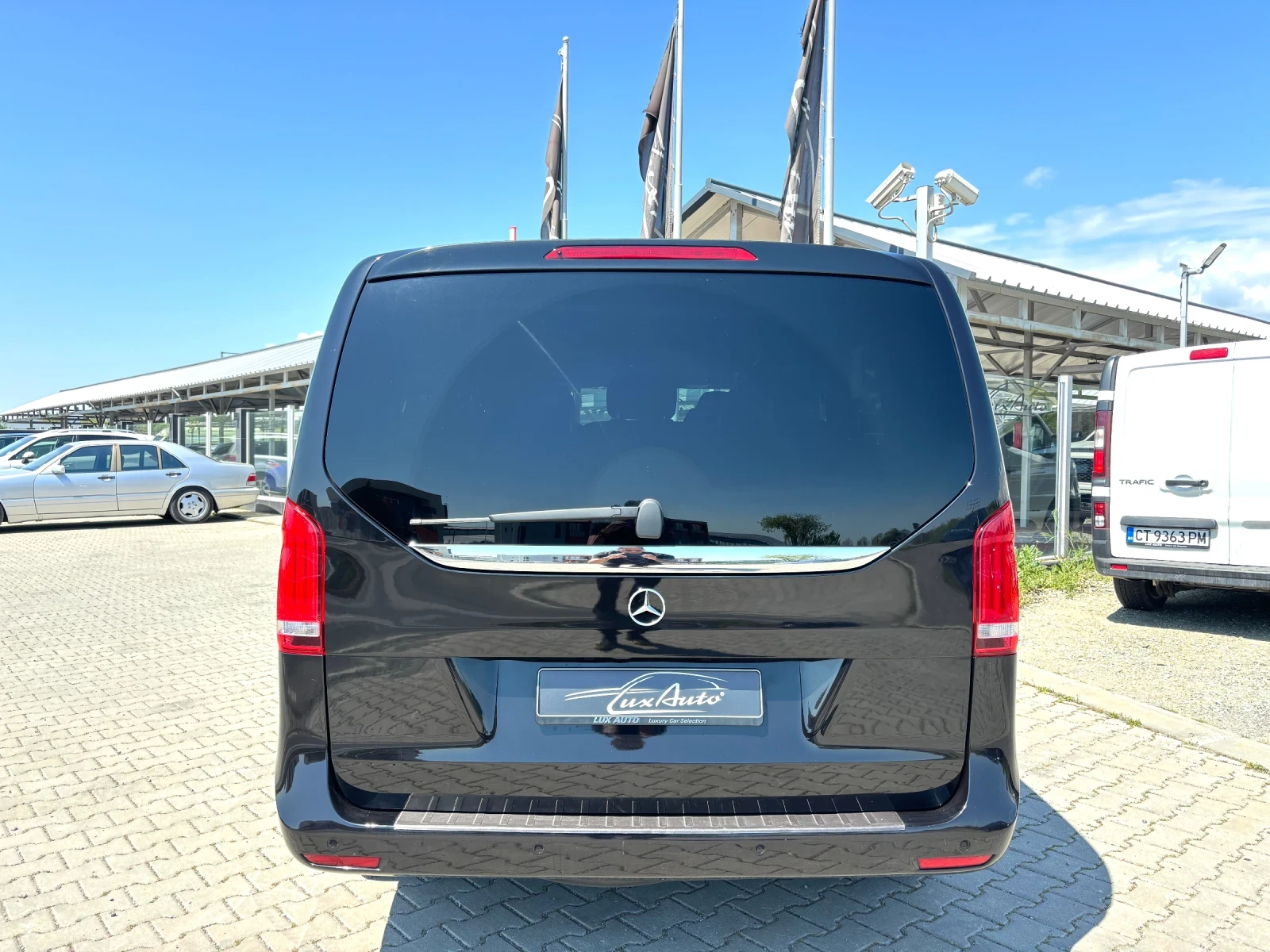 Mercedes-Benz V 250 DESIGNO EDITION#EXTRA LONG#DISTR#360* CAM - изображение 7