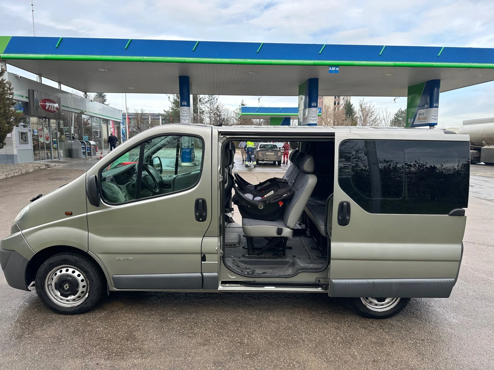 Renault Trafic 2.0dci Edition - изображение 8