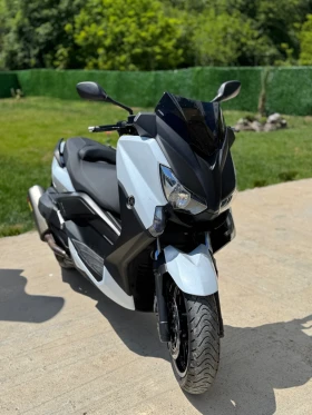     Yamaha X-max 400