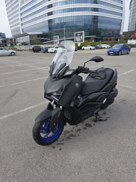 Yamaha X-max 300