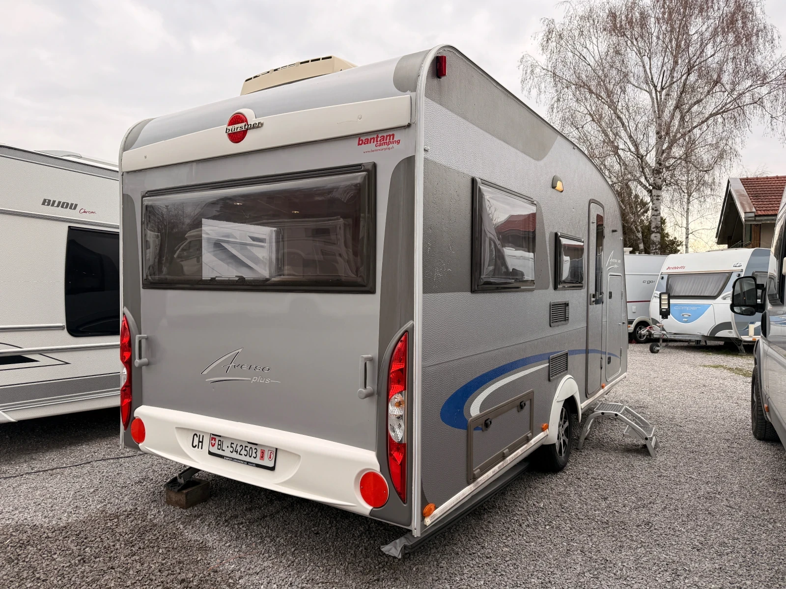 Каравана Burstner Averso 440TK, снимка 3 - Каравани и кемпери - 53916656