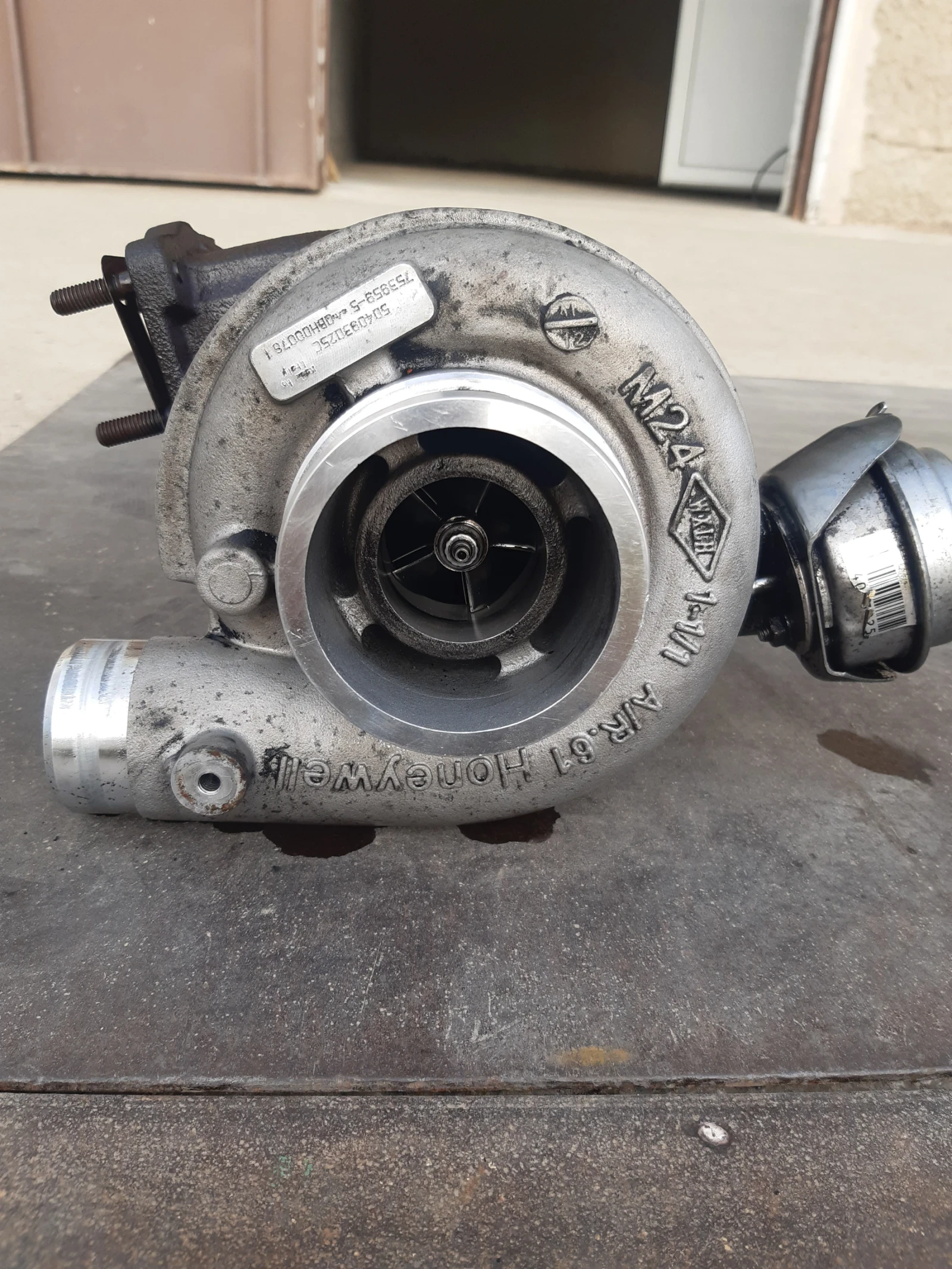 Турбокомпресор ивеко Дейли , снимка 2 - Части - 54208055