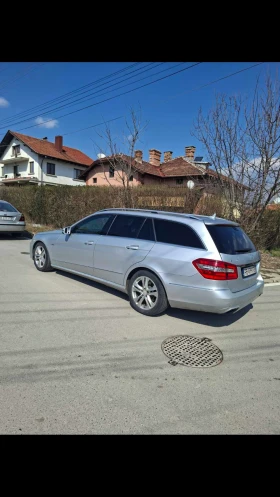 Mercedes-Benz E 220, снимка 5