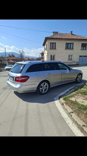 Mercedes-Benz E 220, снимка 7