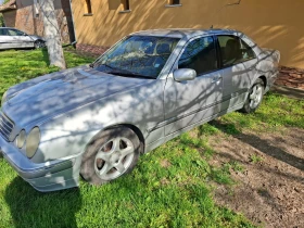 Mercedes-Benz E 270, снимка 1