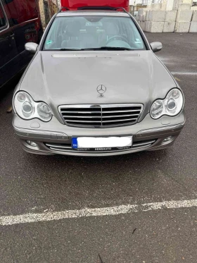     Mercedes-Benz C 320