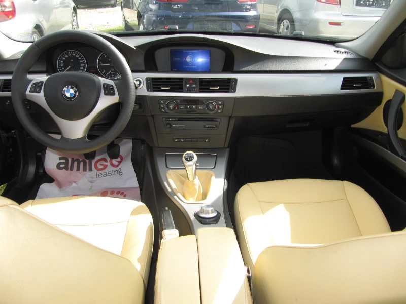 BMW 320 2.0D-163кс-NAVI, снимка 15 - Автомобили и джипове - 45964827