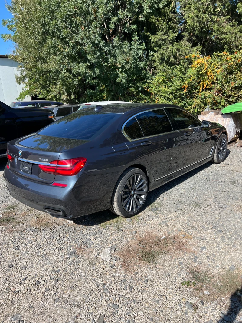 BMW 750 Лонг, снимка 13 - Автомобили и джипове - 47207647