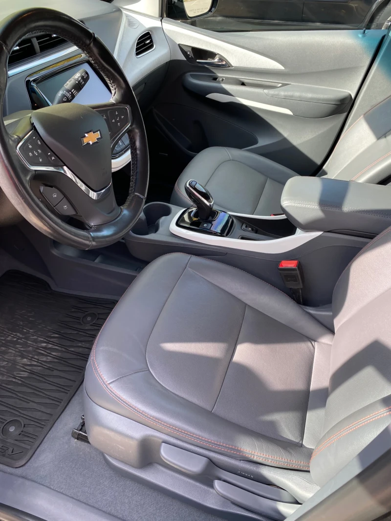 Chevrolet Bolt EV, снимка 9 - Автомобили и джипове - 47412137