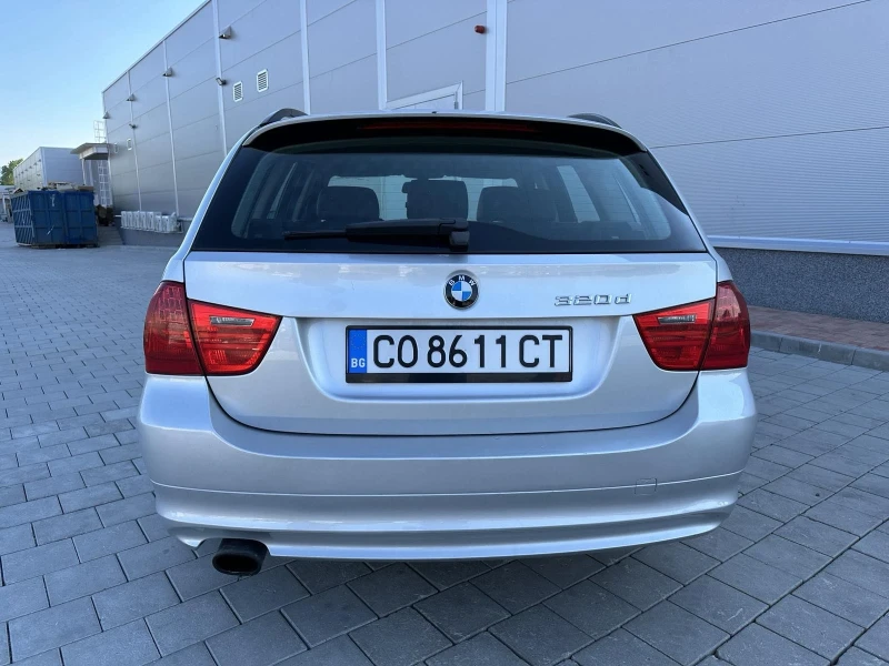 BMW 320 D, снимка 5 - Автомобили и джипове - 47505082