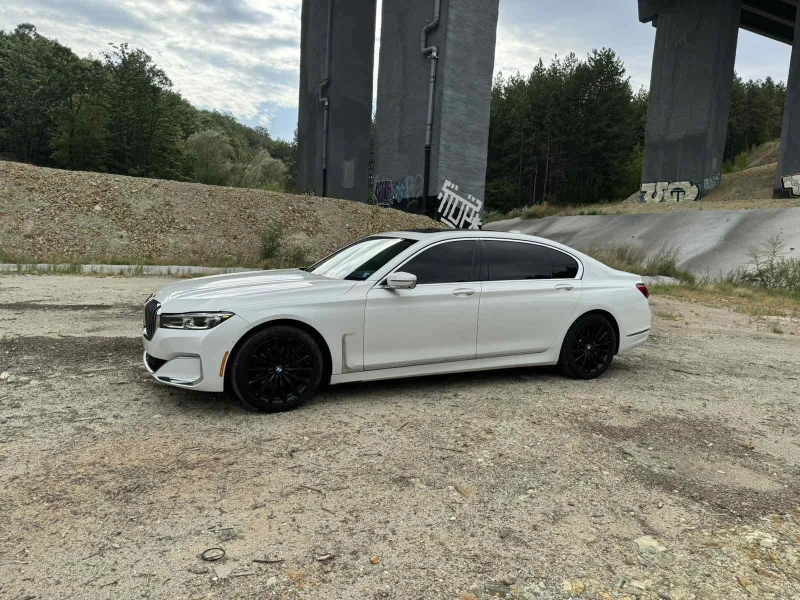 BMW 740 xDrive, снимка 13 - Автомобили и джипове - 47867768