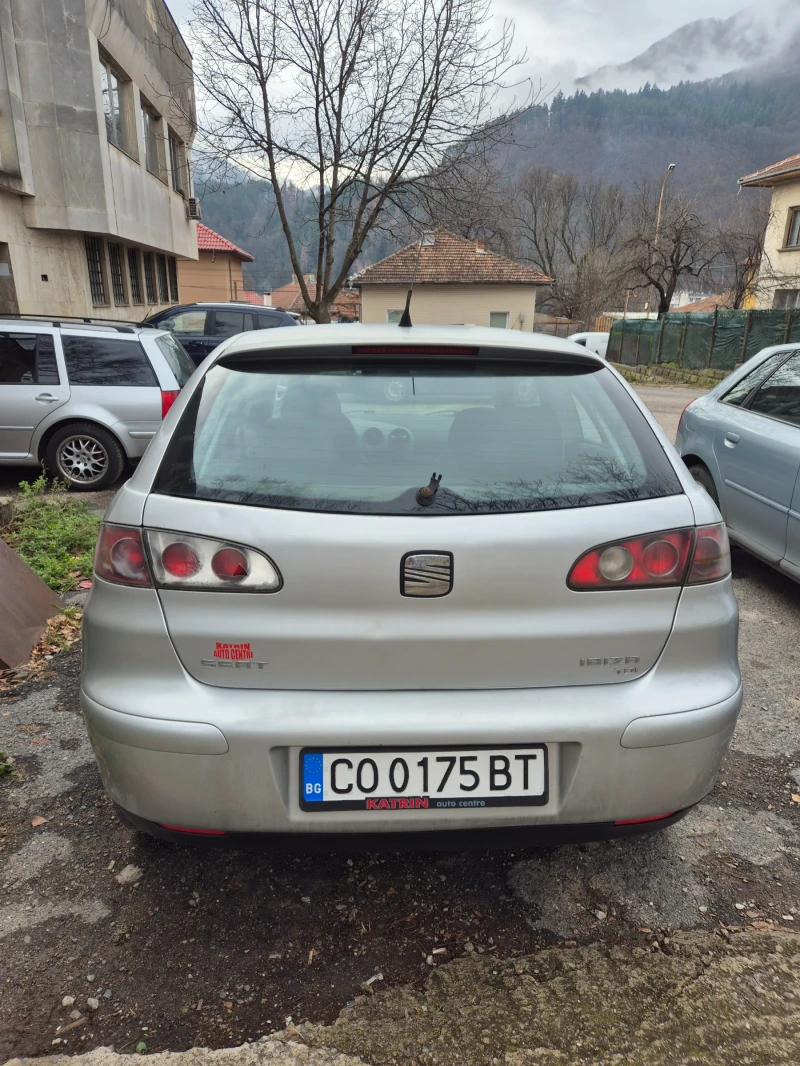 Seat Ibiza, снимка 4 - Автомобили и джипове - 48248830