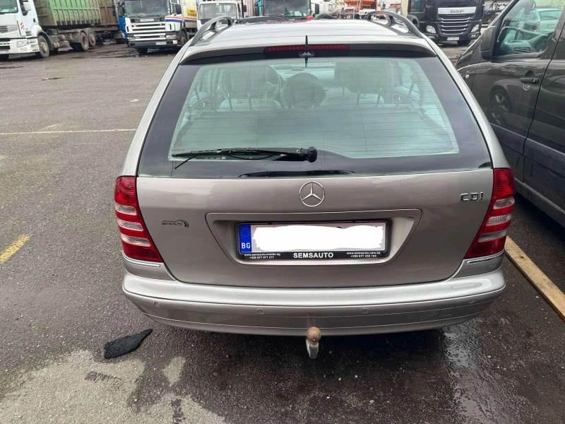 Mercedes-Benz C 320, снимка 2 - Автомобили и джипове - 48299772