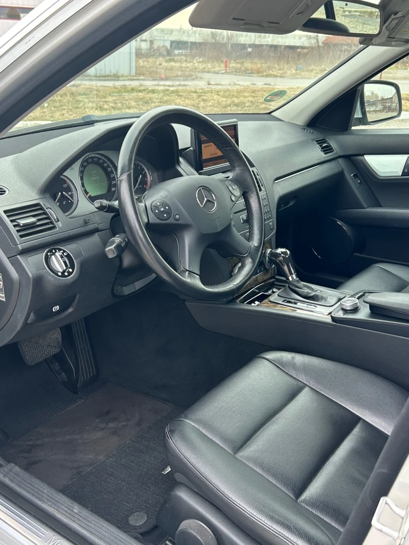 Mercedes-Benz C 280 V6 3.0 231ps Avangarde, снимка 12 - Автомобили и джипове - 48608317